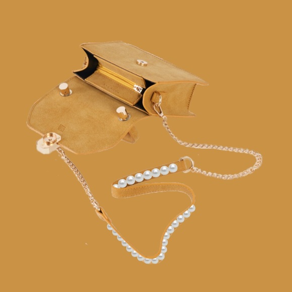 The Bag. - Picture 3 of 4